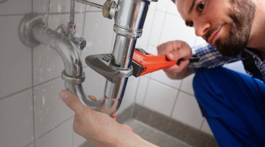 Professional same day plumber services in Gillett, TX